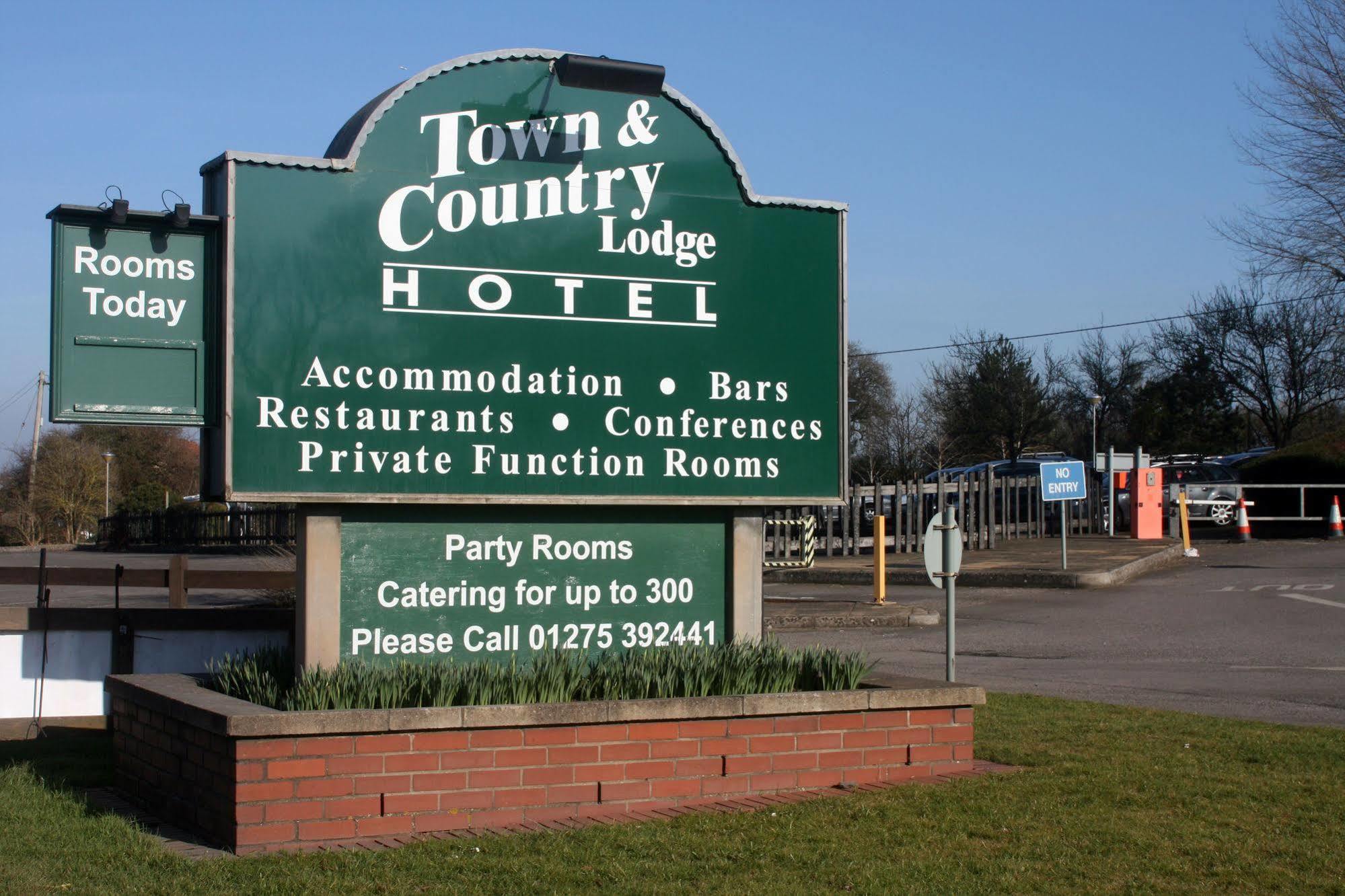 The Town & Country Lodge Dundry Екстер'єр фото